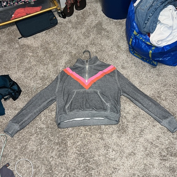 Wildfox Soto Warm Up Chevron Colorblock Zip Pullover Size Small - Picture 2 of 6